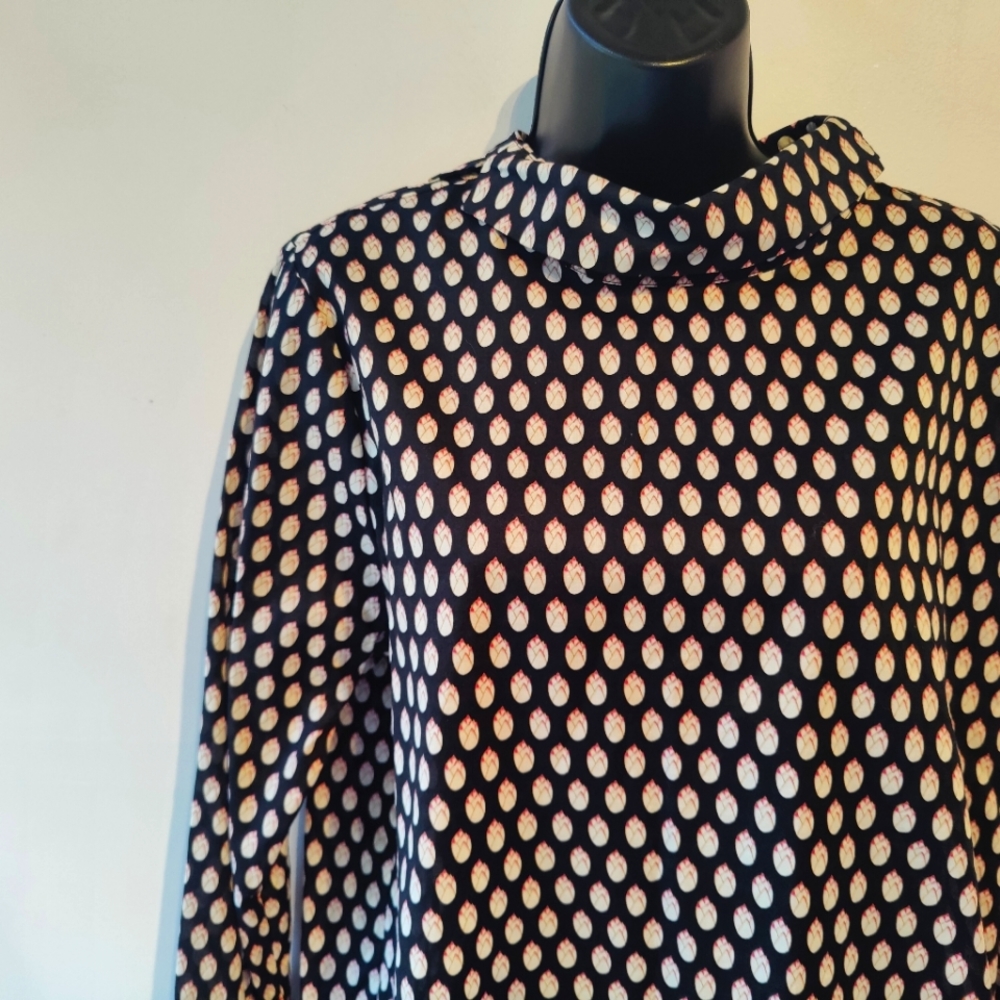Hana Tajima for Uniqlo Oversized Lotus Print Cotton Top